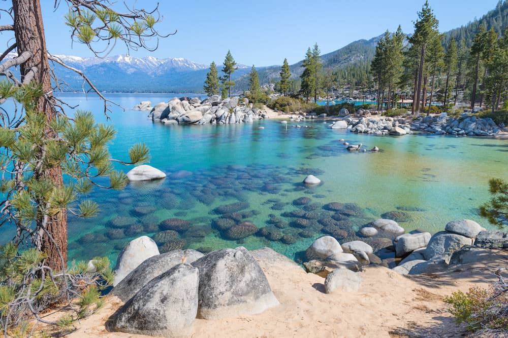 Beach weather in Sand Harbor, Lake Tahoe, United States in April