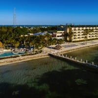 The Most Luxurious Resorts of the Florida Keys